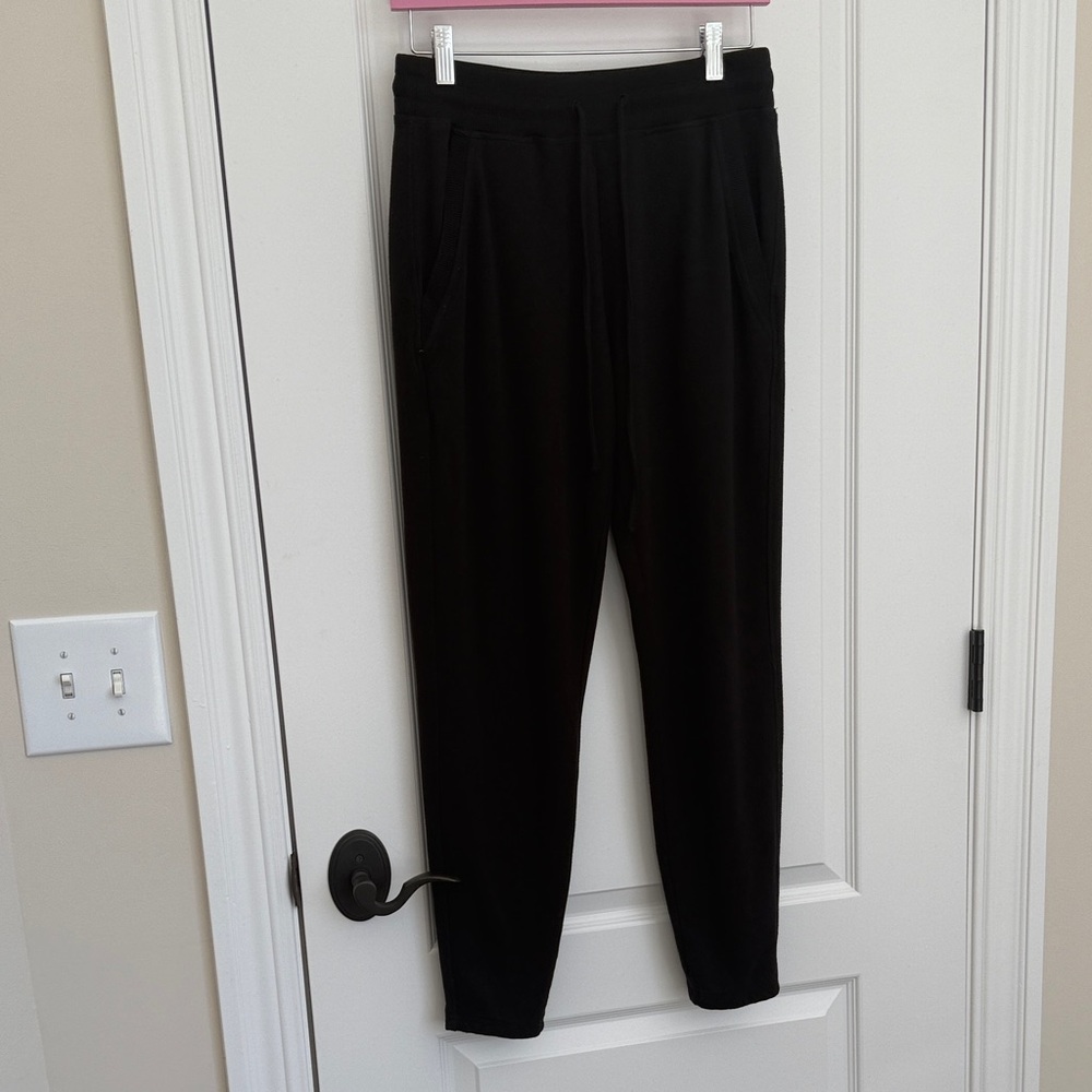 Vineyard vines Black Women's Pants